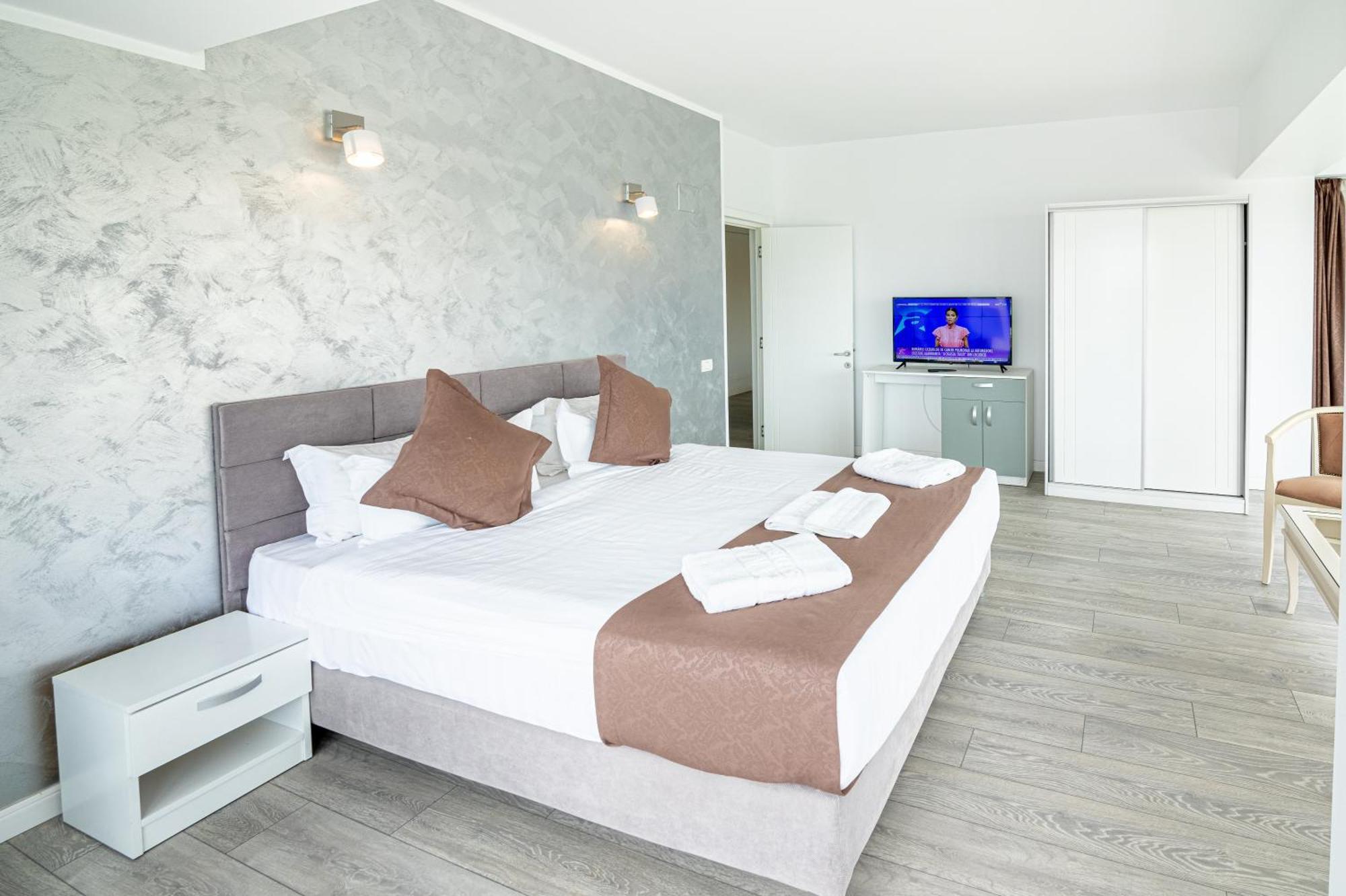Miramare Residence Aparthotel Năvodari Extérieur photo