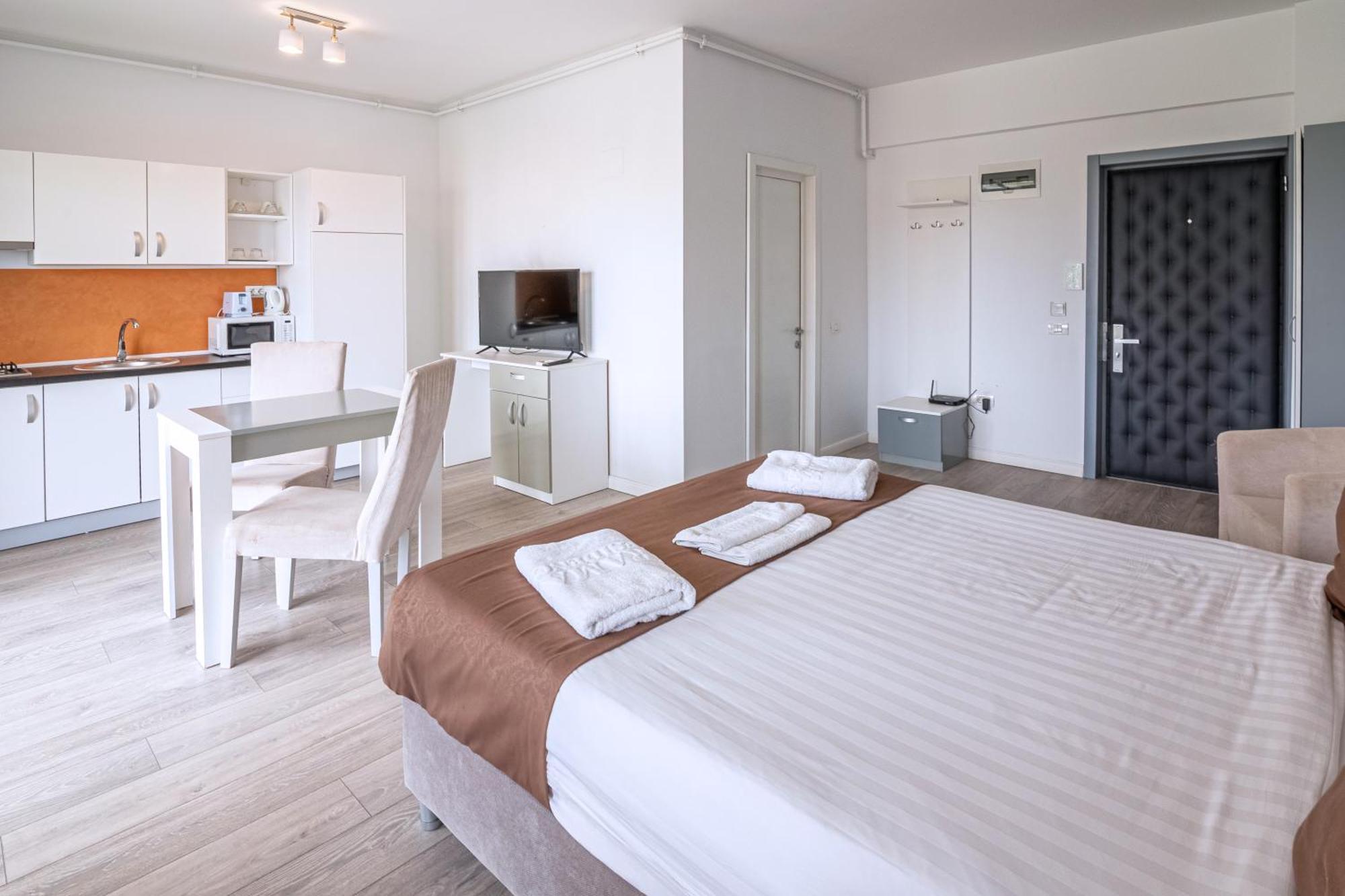 Miramare Residence Aparthotel Năvodari Extérieur photo