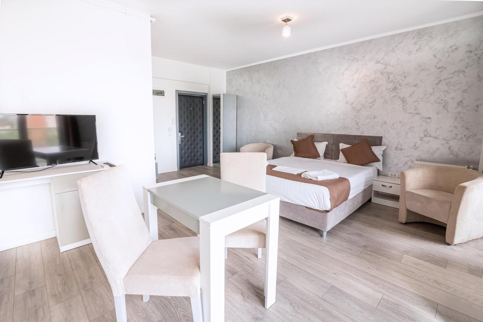 Miramare Residence Aparthotel Năvodari Extérieur photo