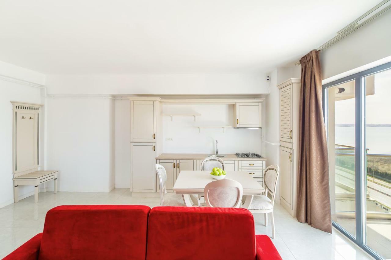 Miramare Residence Aparthotel Năvodari Extérieur photo